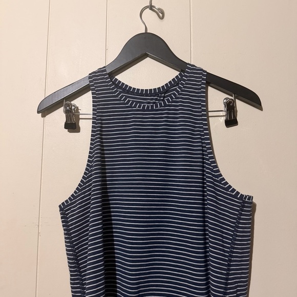Lululemon All Tied Up Tank Modern Stripe Black and White Women Size 8? - Picture 4 of 7